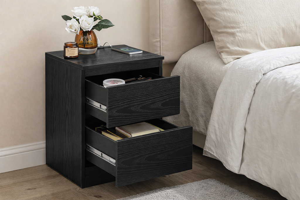 Twee Smart Nachtkastjes Zwart – 2 Lades met Stopcontact en USB